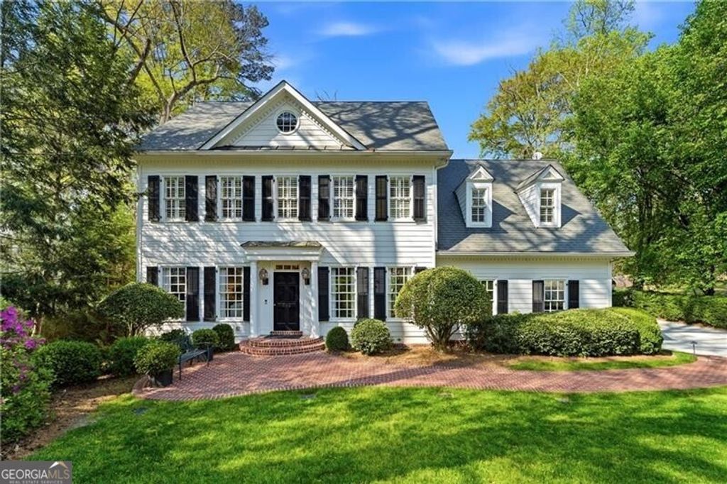 633 Longwood Drive NW, Atlanta, GA 30305