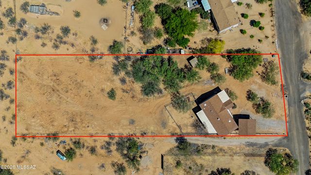 9054 W Snyder Hill Road, Tucson, AZ 85735