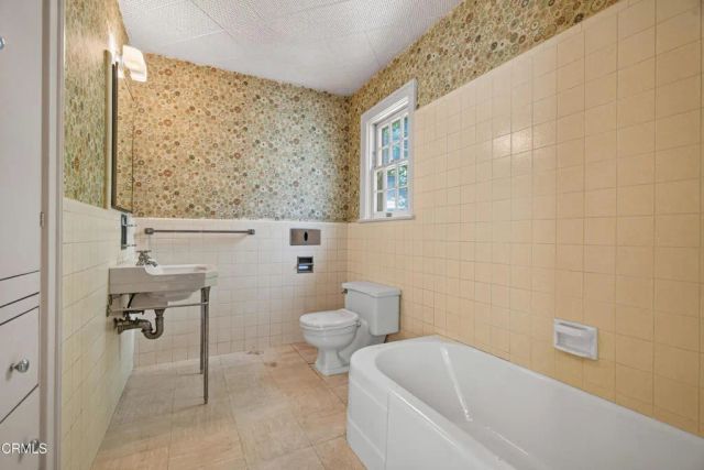 1910 Mill Road, South Pasadena, CA 91030