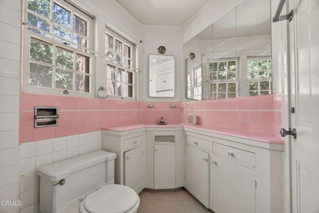 1910 Mill Road, South Pasadena, CA 91030