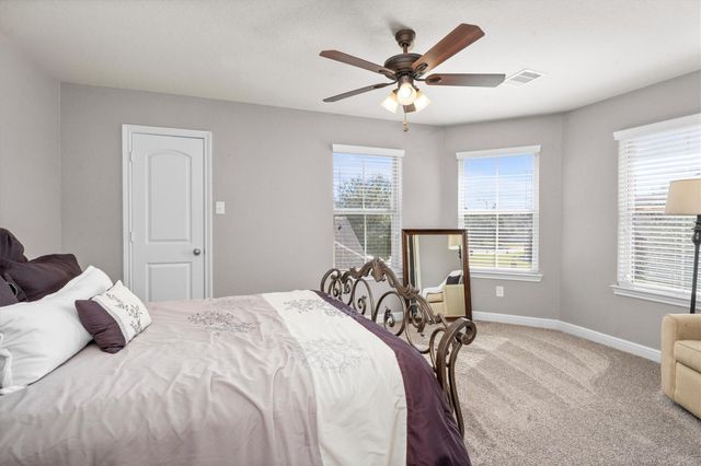 24710 Fawn Ridge Forest Drive, Spring, TX 77373