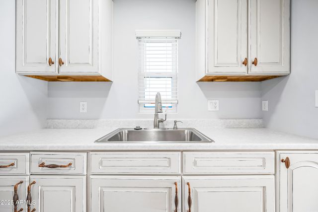 1608 E HUDSON Drive, Tempe, AZ 85281