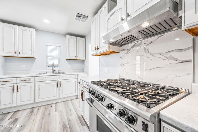 1608 E HUDSON Drive, Tempe, AZ 85281