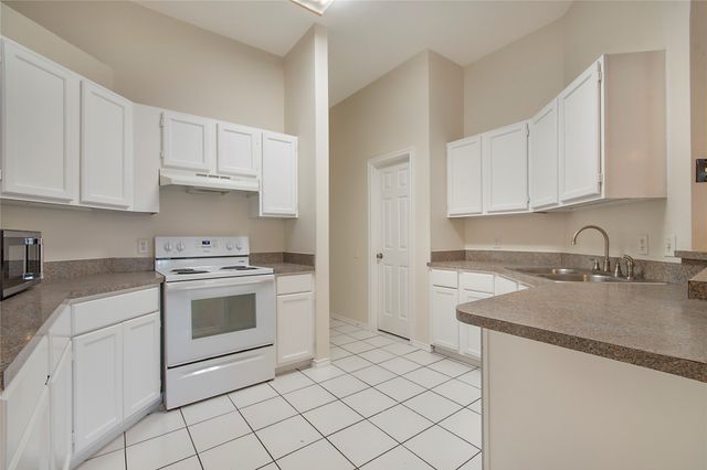 11909 Rhulen Court, Fort Worth, TX 76008