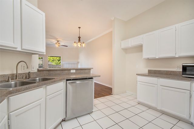 11909 Rhulen Court, Fort Worth, TX 76008