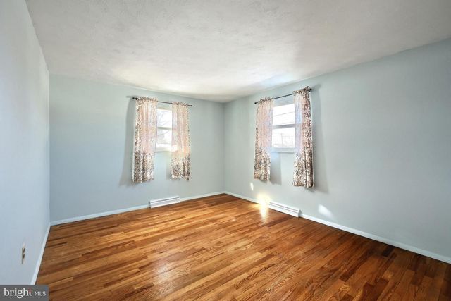 7 RAMBO RD, Red Lion, PA 17356