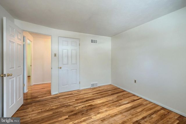 7 RAMBO RD, Red Lion, PA 17356