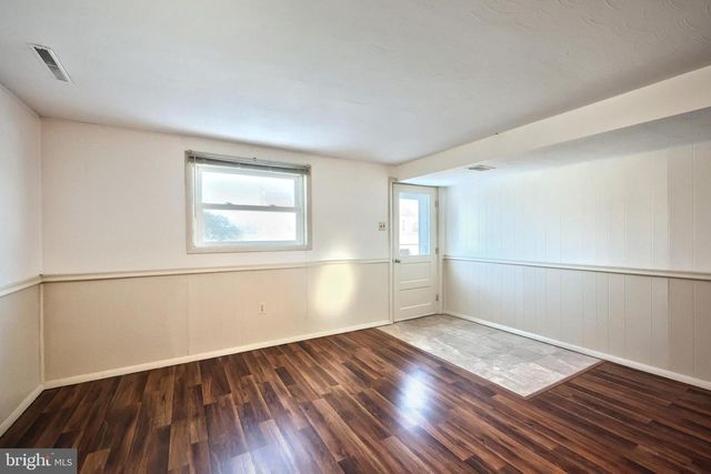 7 RAMBO RD, Red Lion, PA 17356