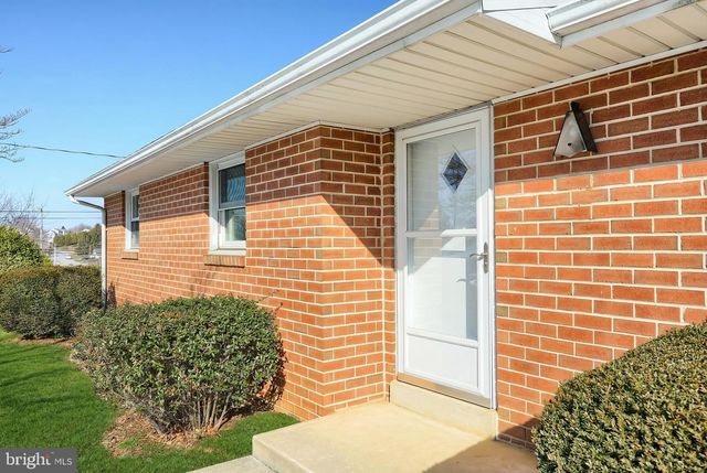 7 RAMBO RD, Red Lion, PA 17356