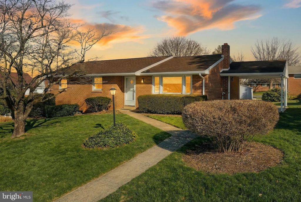 7 RAMBO RD, Red Lion, PA 17356