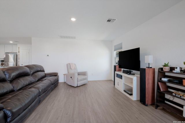 6422 MAGEE RUN, San Antonio, TX 78220