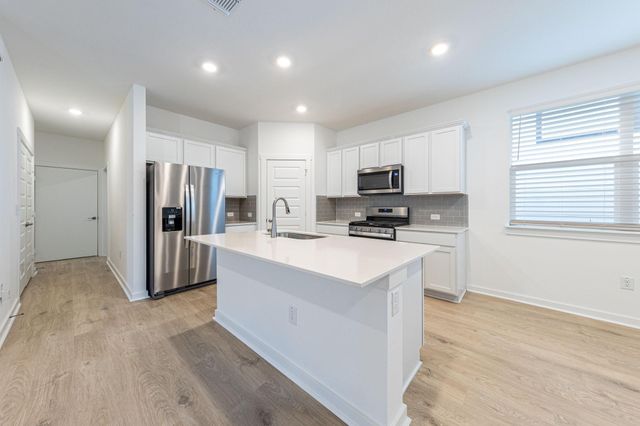 2404 Tucker LN, Austin, TX 78754