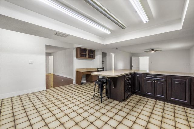 4803 EHRLICH ROAD B, Tampa, FL 33624
