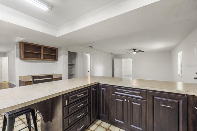 4803 EHRLICH ROAD B, Tampa, FL 33624