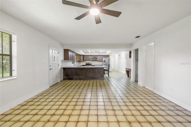 4803 EHRLICH ROAD B, Tampa, FL 33624