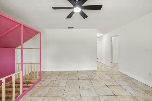 4803 EHRLICH ROAD B, Tampa, FL 33624