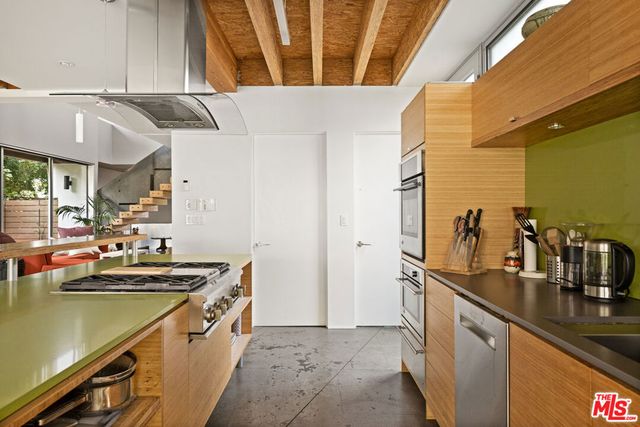 710 Milwood Avenue, Venice, CA 90291