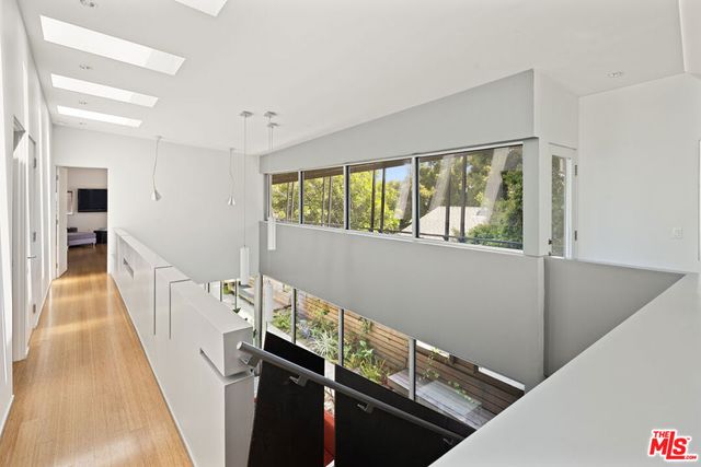 710 Milwood Avenue, Venice, CA 90291