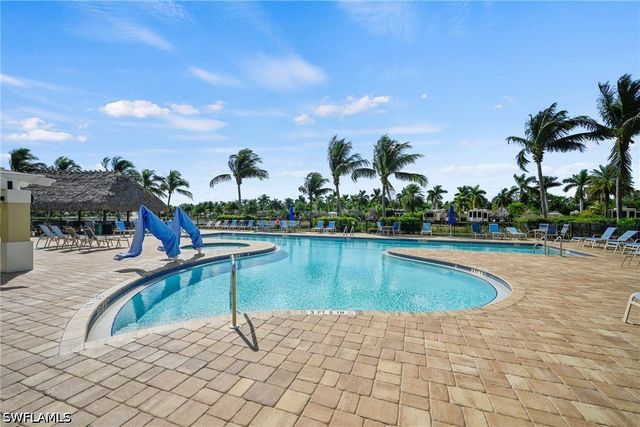 5300 Cypress Trail Resort CIR, Fort Myers, FL 33905