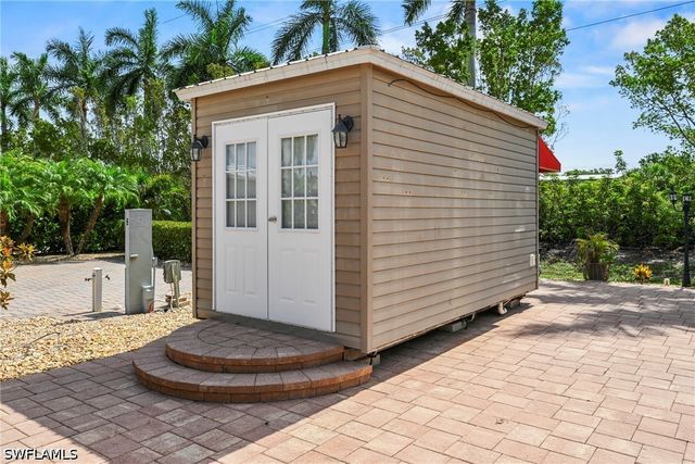 5300 Cypress Trail Resort CIR, Fort Myers, FL 33905
