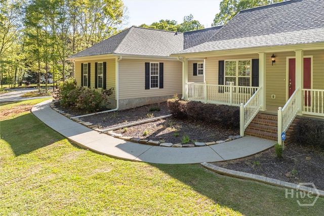 26 Tuxedo Drive, Commerce, GA 30529