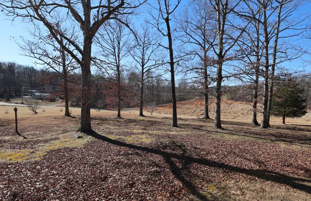 105 Stewart Fork Road, Irvine, KY 40336