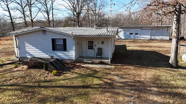 105 Stewart Fork Road, Irvine, KY 40336