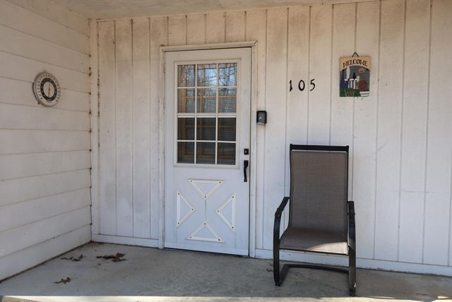 105 Stewart Fork Road, Irvine, KY 40336