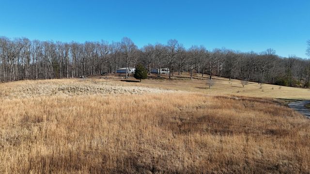 105 Stewart Fork Road, Irvine, KY 40336