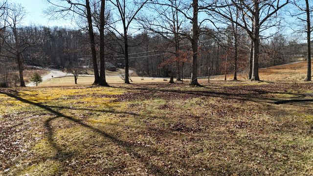 105 Stewart Fork Road, Irvine, KY 40336