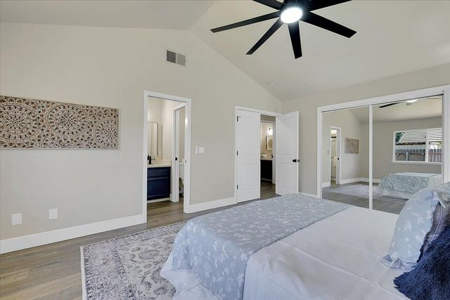 1924 Pebble Beach Dr, Yuba City, CA 95993