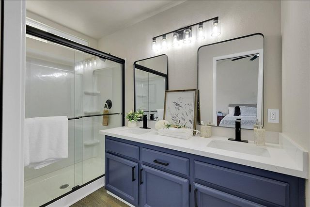 1924 Pebble Beach Dr, Yuba City, CA 95993