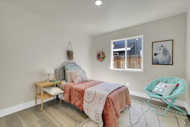 1924 Pebble Beach Dr, Yuba City, CA 95993