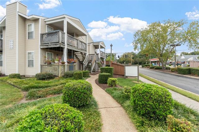 694 Rivers RCH, Virginia Beach, VA 23452