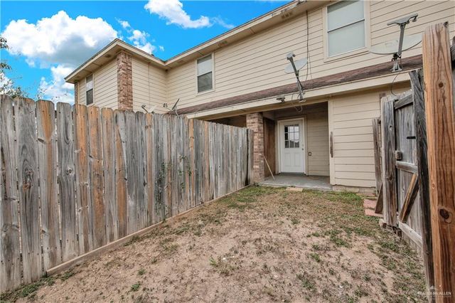 1607 W Omni Avenue 4, Pharr, TX 78577