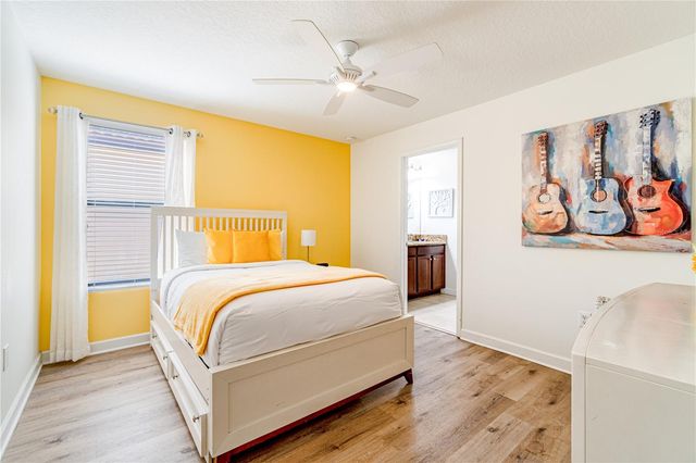 9024 SHADOW MOUNTAIN STREET, Davenport, FL 33896