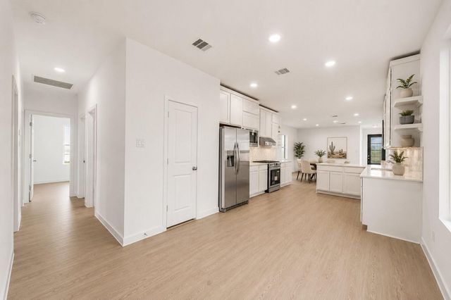 27439 Sunterra Village Drive, Katy, TX 77493