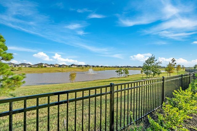27439 Sunterra Village Drive, Katy, TX 77493