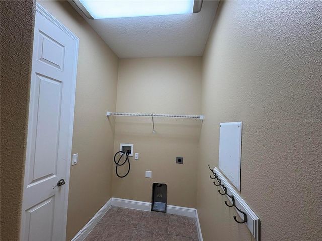 3700 PARADISO CIRCLE, Kissimmee, FL 34746