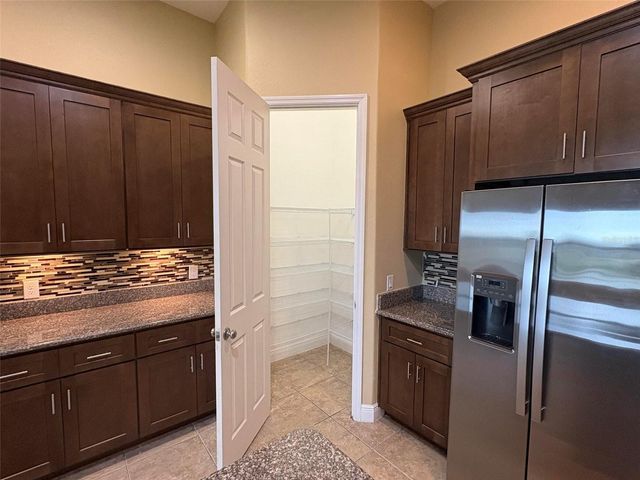 3700 PARADISO CIRCLE, Kissimmee, FL 34746