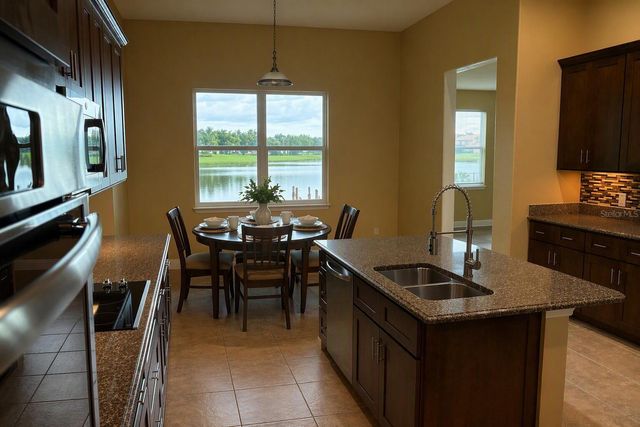 3700 PARADISO CIRCLE, Kissimmee, FL 34746