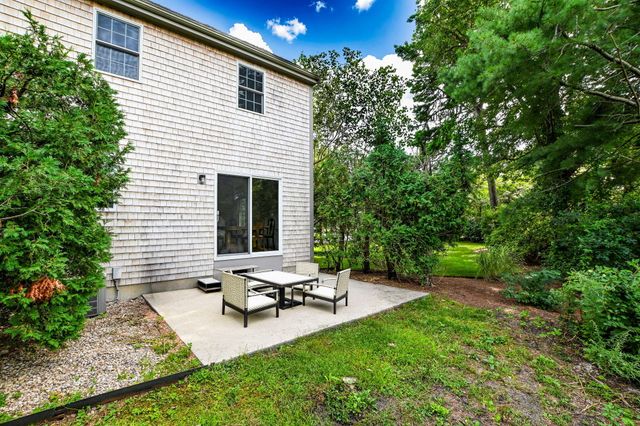 10-A Saint Andrews Way UNIT 10A, East Falmouth, MA 02536