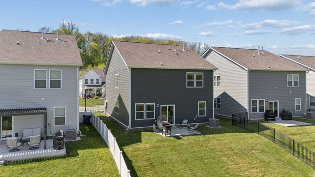 2216 Robert Gwynne Dr, Smyrna, TN 37167