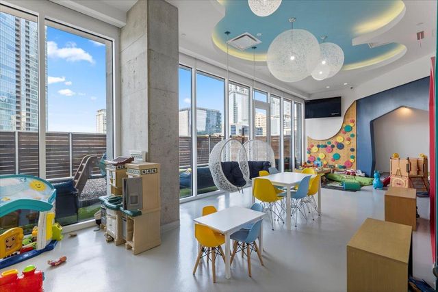 301 West Ave 3906, Austin, TX 78701