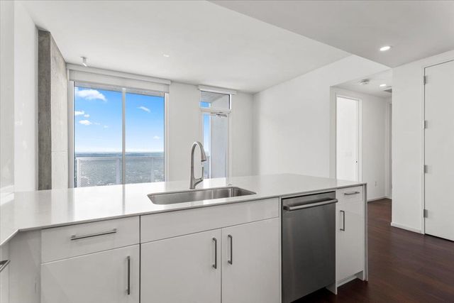 301 West Ave 3906, Austin, TX 78701