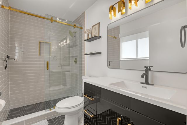 357 Hammocks Trail, Greenacres, FL 33413