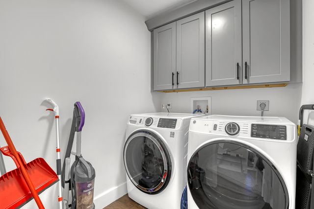 357 Hammocks Trail, Greenacres, FL 33413