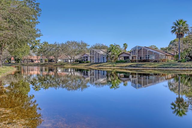 357 Hammocks Trail, Greenacres, FL 33413