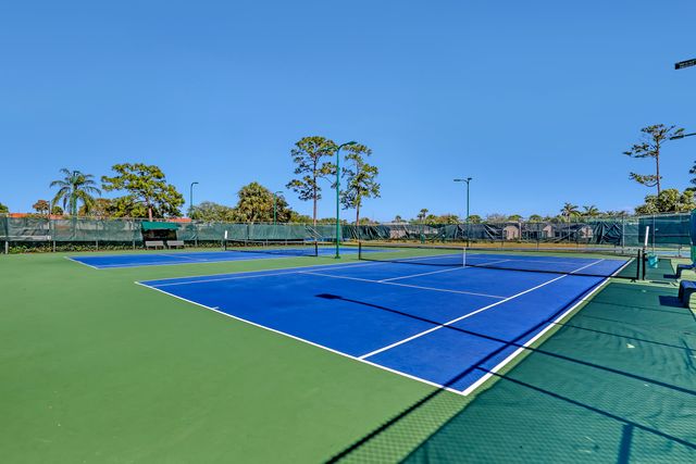 357 Hammocks Trail, Greenacres, FL 33413