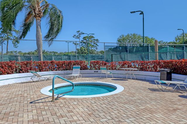 357 Hammocks Trail, Greenacres, FL 33413